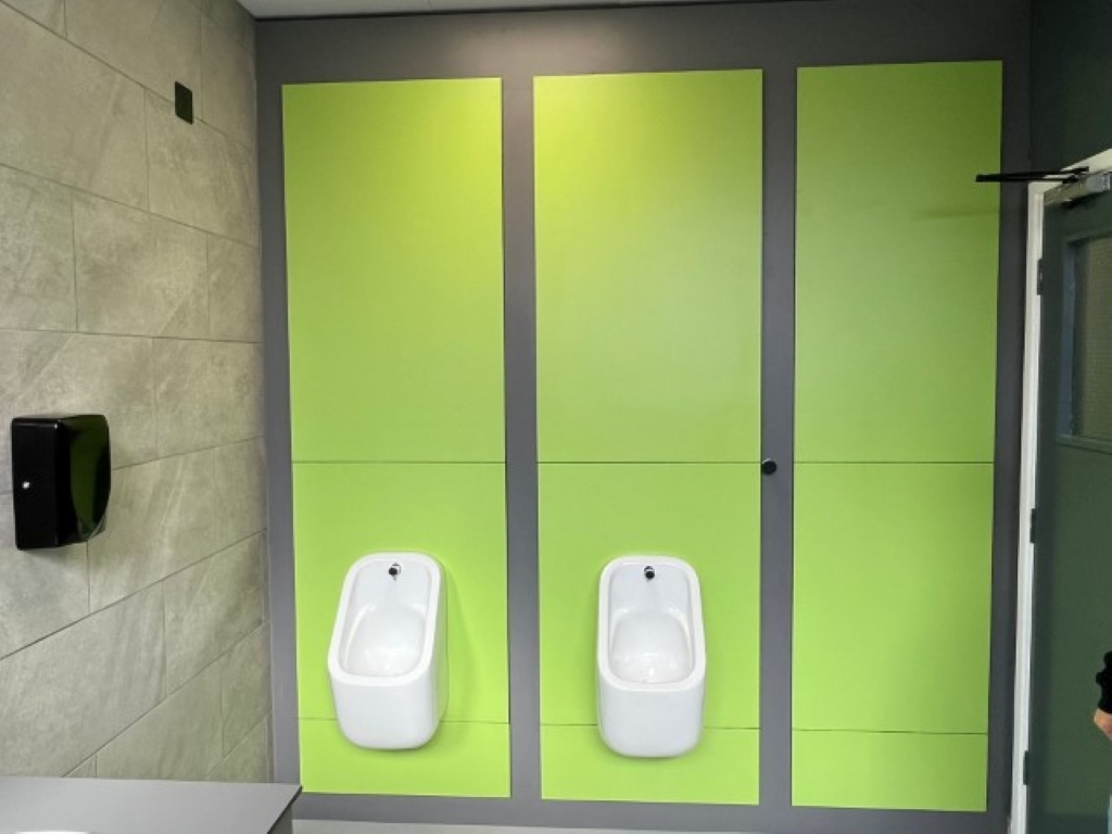 quality Toilet Cubicles